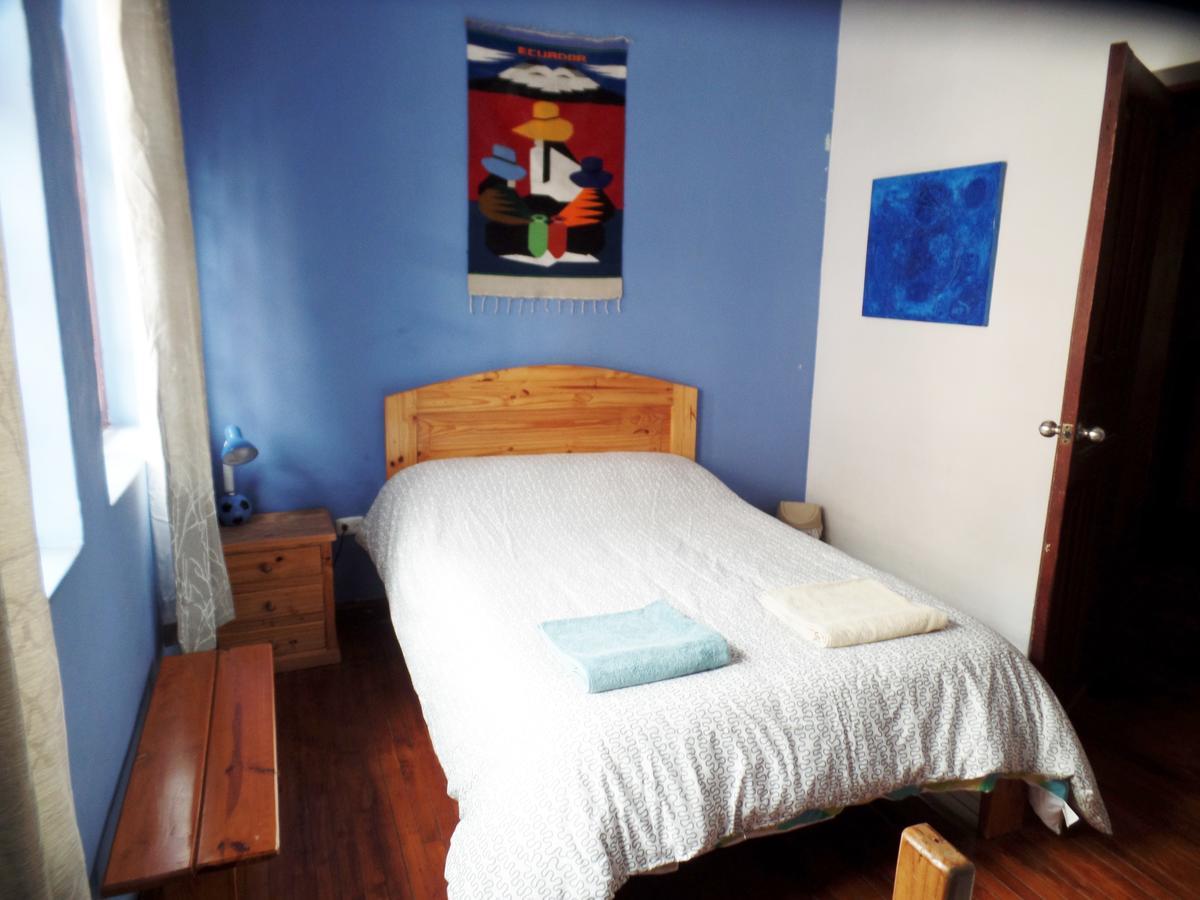 Hostel Revolution Quito Extérieur photo