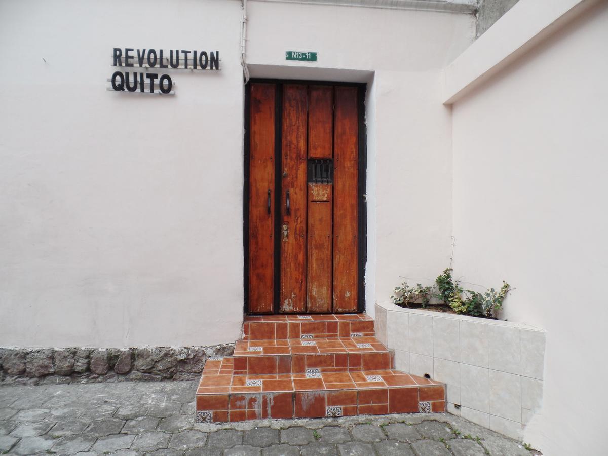 Hostel Revolution Quito Extérieur photo